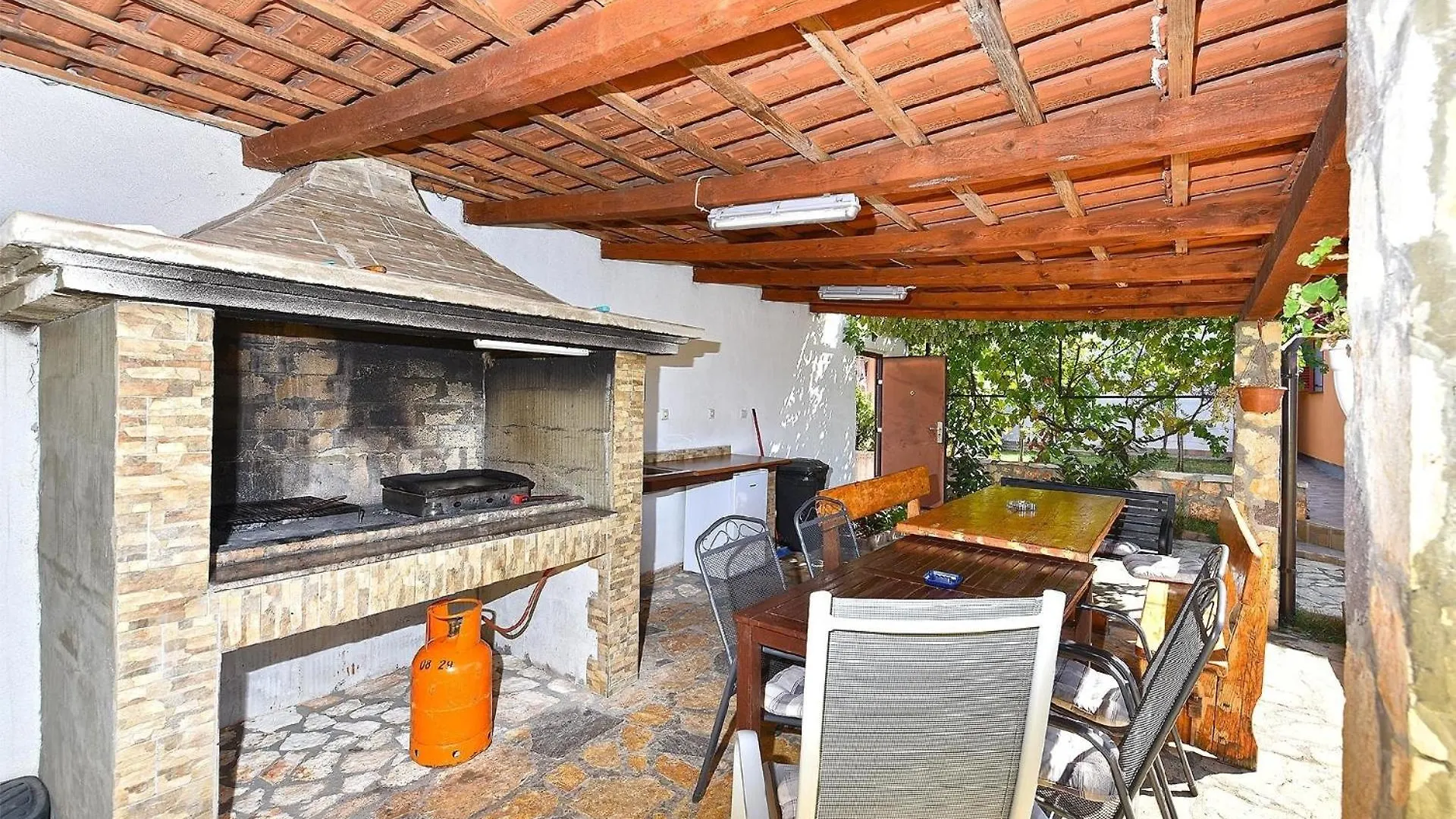 Ferienhaus Mit Privatpool Fuer 16 Personen Ca 200 Qm In Galizana, Istrien Istrische Riviera Croatia