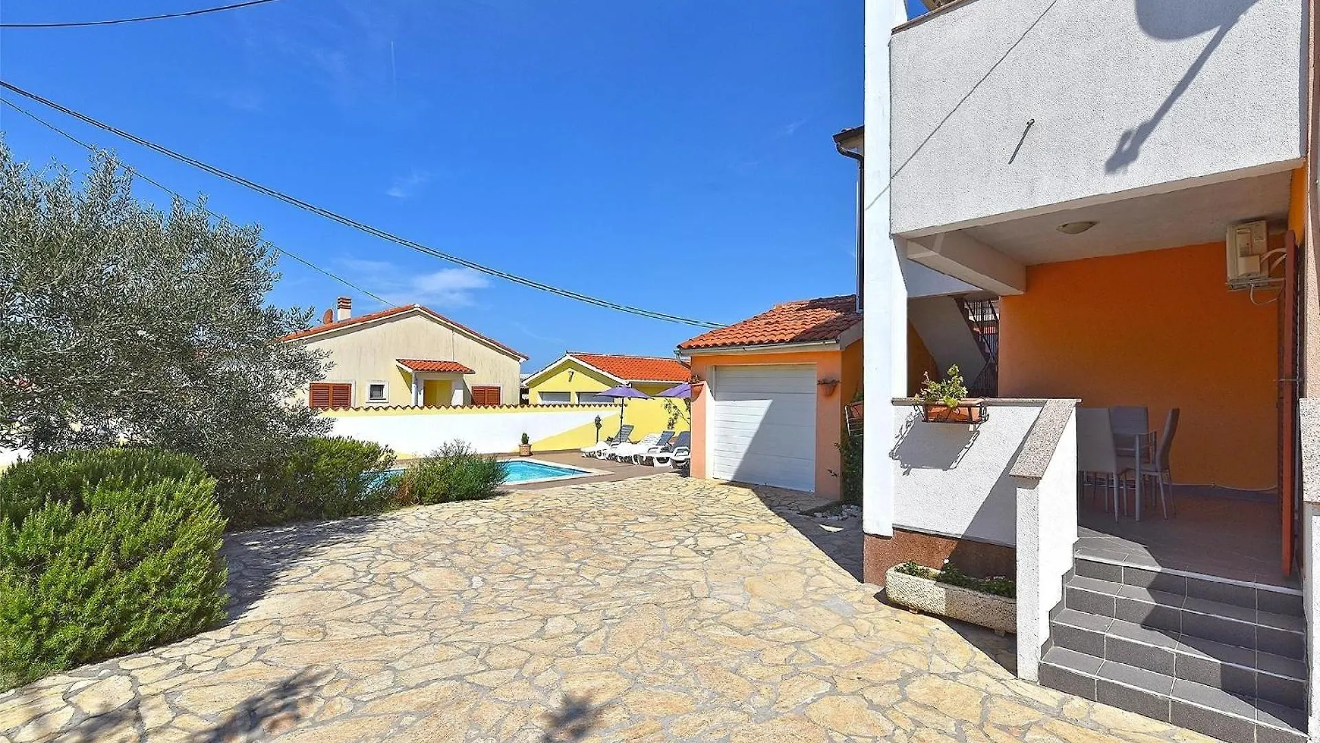 Ferienhaus Mit Privatpool Fuer 16 Personen Ca 200 Qm In Galizana, Istrien Istrische Riviera Holiday home